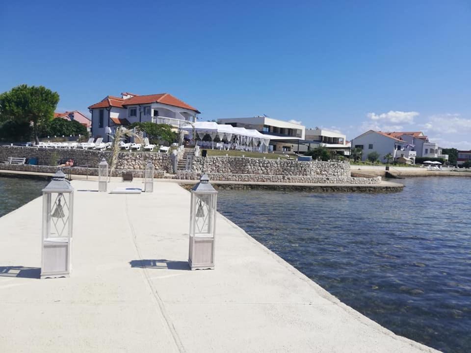 Apartments Hrestak بريفلاكا المظهر الخارجي الصورة